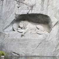 Lion Monument – Lucerne’s Symbol of Loyalty and Sorrow