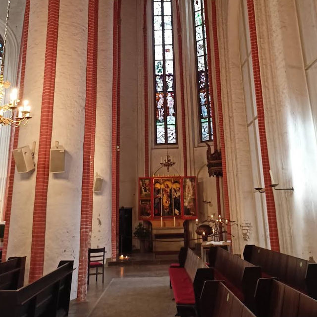 Timeless Grace: St. James’ Church Hamburg Timeless Grace: St. James’ Church Hamburg