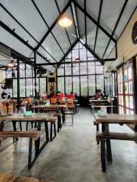 Modern Eatery with spectacular foods