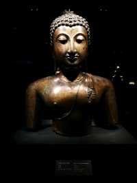 秋日慈山寺禮佛禪修,遠離都市煩憂