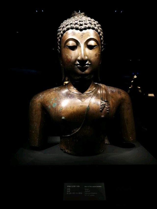 秋日慈山寺禮佛禪修,遠離都市煩憂 秋日慈山寺禮佛禪修,遠離都市煩憂