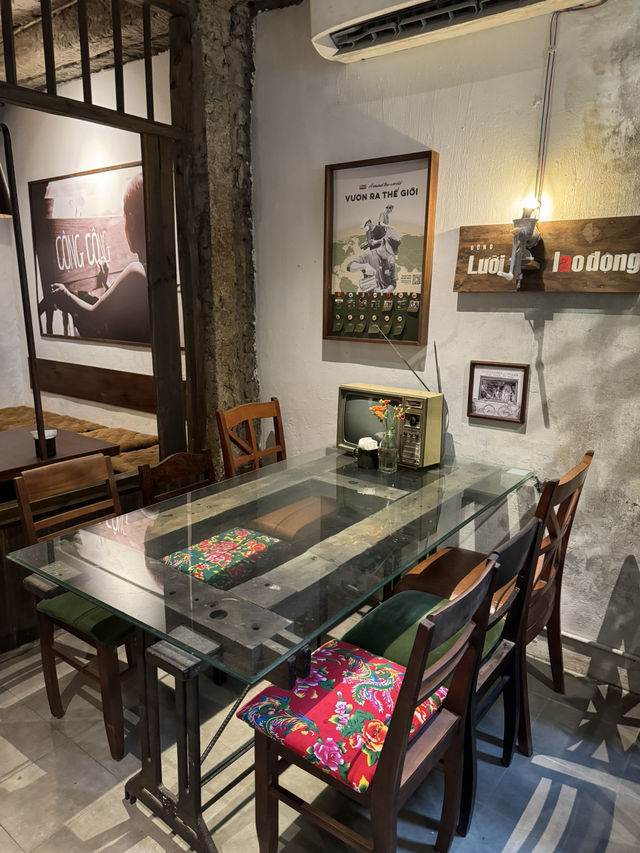 【ハノイ/グルメ】大人気コンカフェでココナッツココア🤎 【ハノイ/グルメ】大人気コンカフェでココナッツココア🤎