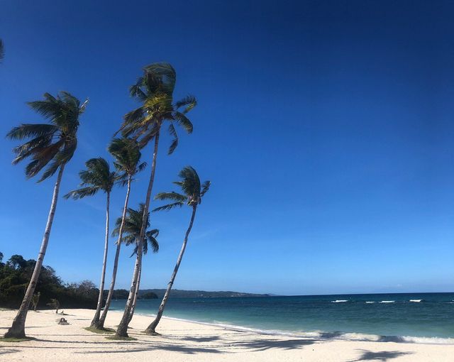 Ilig Iligan Beach - Decent alternative to White Beach during habagat