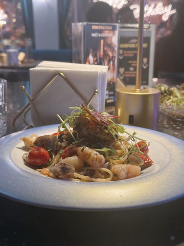 銅鑼灣高空Live Music晚餐  