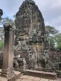 Mystical Faces🌧️