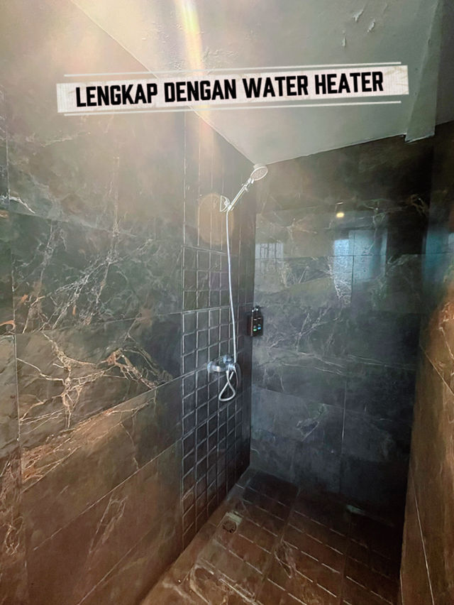 Hotel budget di Gajahmada, jantung ibu kota. 