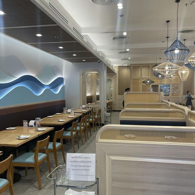  แหลมเจริญซีฟู้ด – สดจัดเต็มในบรรยากาศครอบครัว