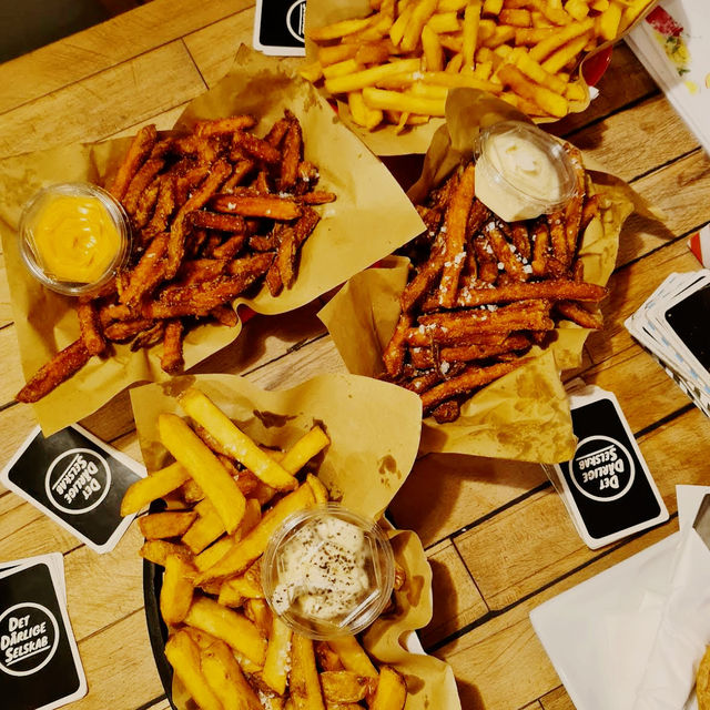 🎲 Bastard Café, Copenhagen: Denmark's Ultimate Board Game Sanctuary 🎲 Bastard Café, Copenhagen: Denmark's Ultimate Board Game Sanctuary