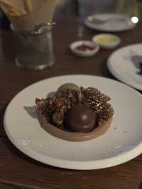  一間可以飽覽上海外灘的西餐廳！