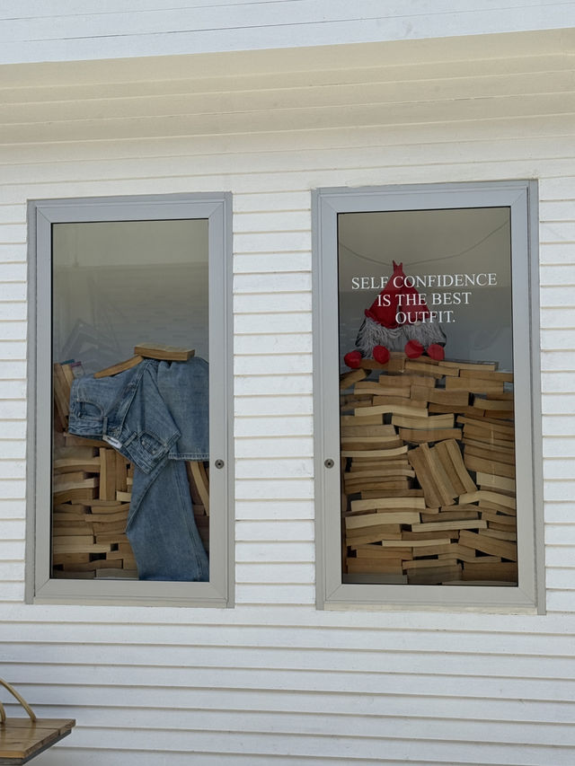 Norman’s Collective คาเฟ่ใหม่ย่านจตุจักร