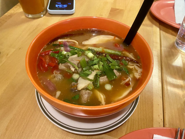 紐約🗽隱世泰北菜餐廳🇹🇭位於皇后區的✨Hug Esan 🍽️體驗正宗地道泰北菜