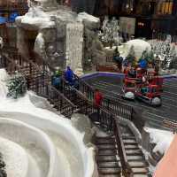 Snow in Dubai - Ski Dubai 🏔️