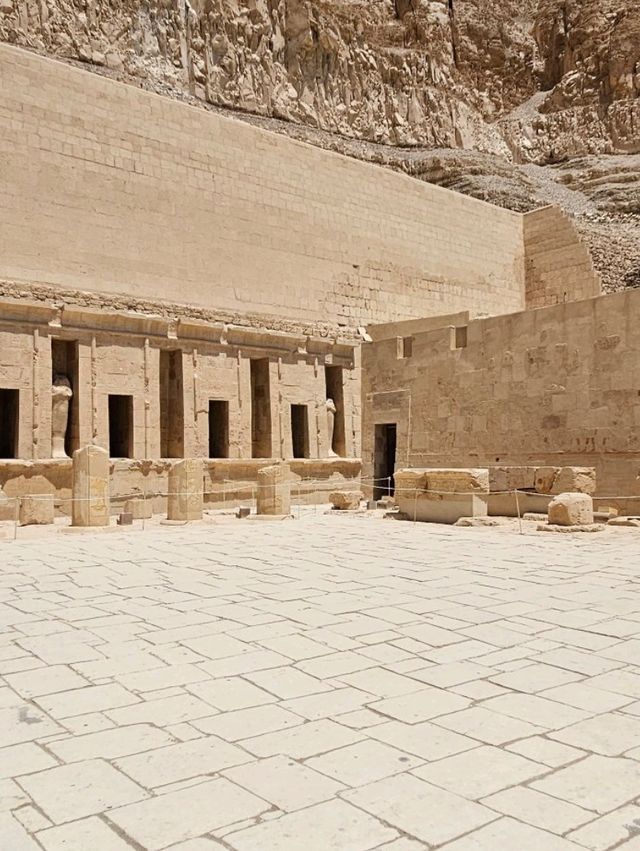Valley of the Kings and Temple of Queen Hatsheput