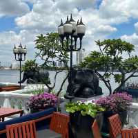 Anantara Riverside Bangkok Resort 🏙️