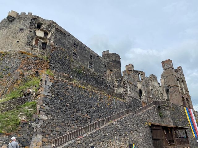 Murol Castle 🏰