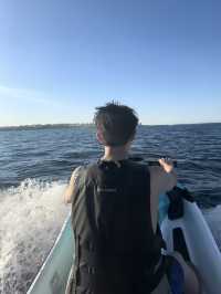 【在馬爾他的海中心，blue lagoon! 駕駛着小型噴射快艇Jet Ski ! 】