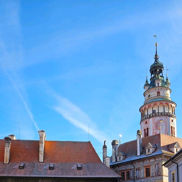 Prague's full of art & history!
