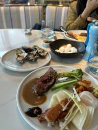 悉尼the Crown 自助午餐😍😍