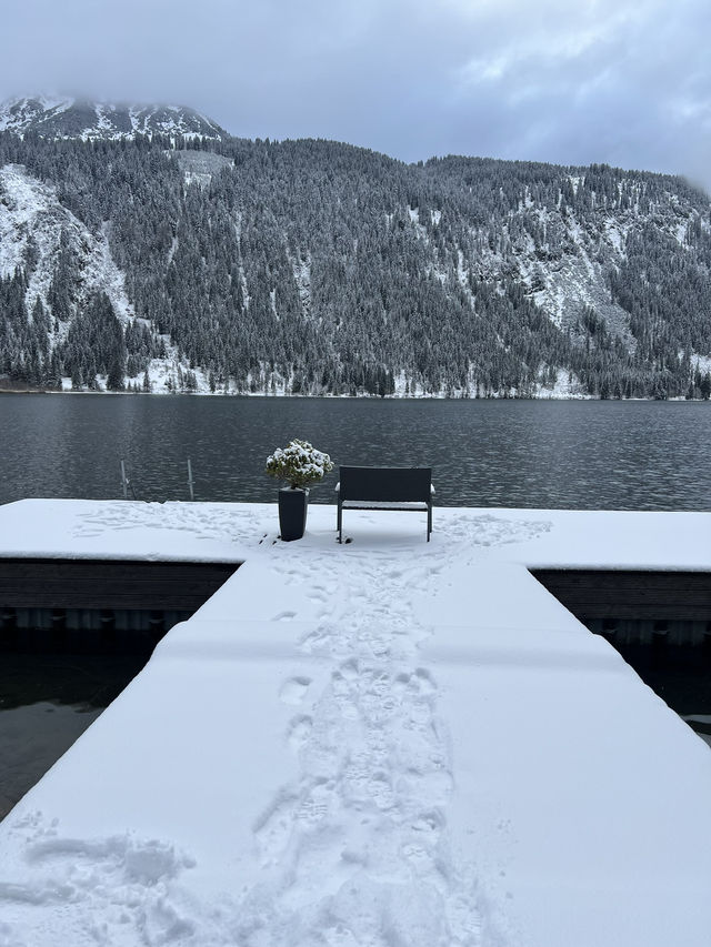 ❄️🏔️ Winter at Haldensee, Tirol – Where the Alps Whisper in Snow 🏔️❄️