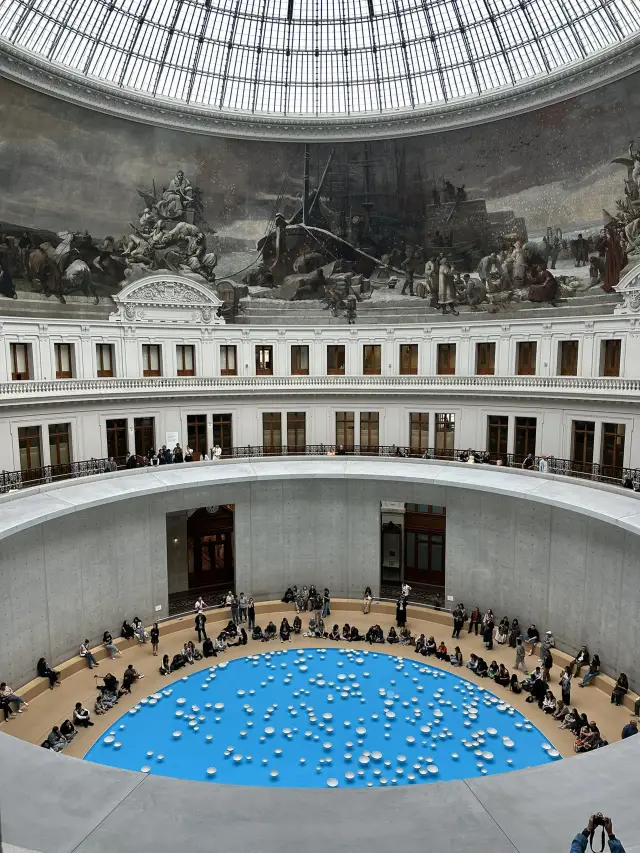 Here’s my curated Paris must-see list with sleek cultural vibes