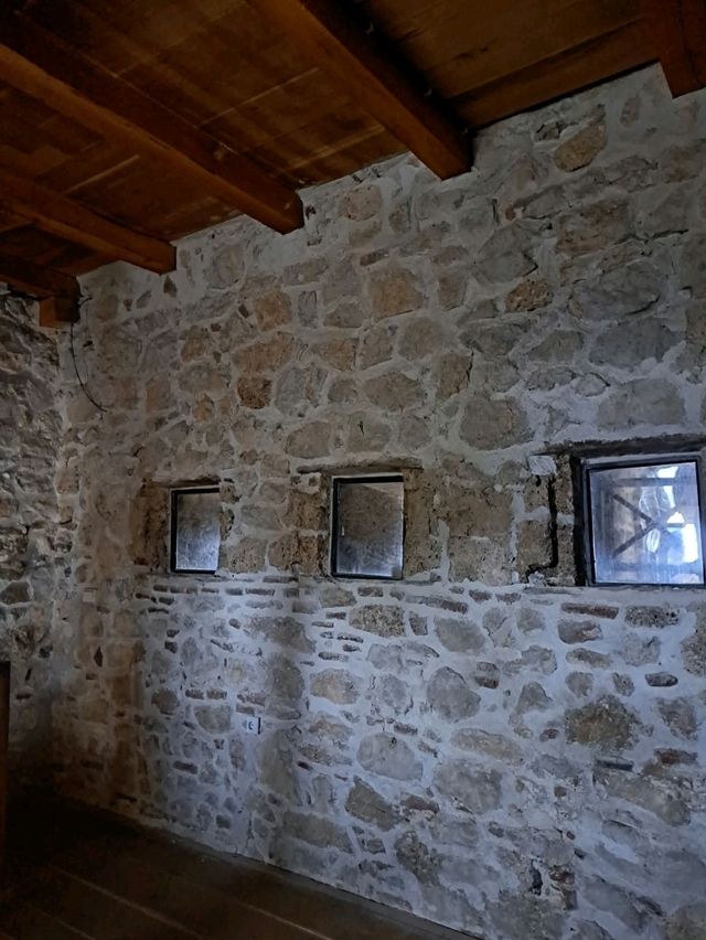 Momčilov Grad: The Legend and Fortress of Pirot