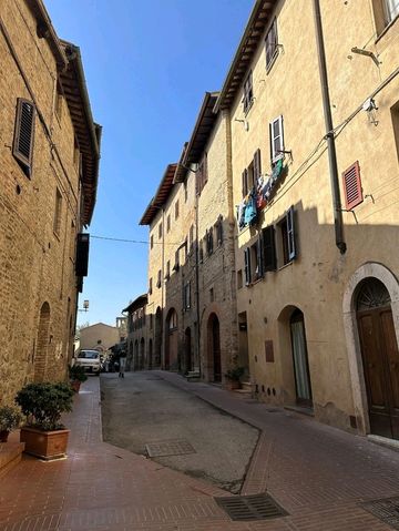 🇮🇹 Tuscany Vibe — Rolling Hills and Timeless Charm 🇮🇹 Tuscany Vibe — Rolling Hills and Timeless Charm