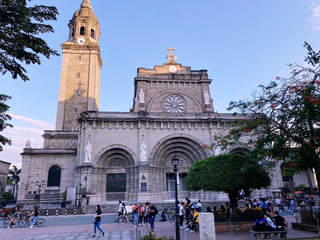 TIME TRAVEL IN THE METROPOLIS: The Magic of Intramuros 🇵🇭