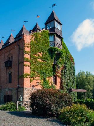 Radomysl Castle: Ukraine’s Medieval Fortress Vibes & Icon Museum 🏰✨