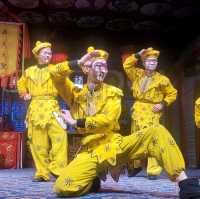 Mind-blowing Face Changing Act of the Sichuan Opera 
