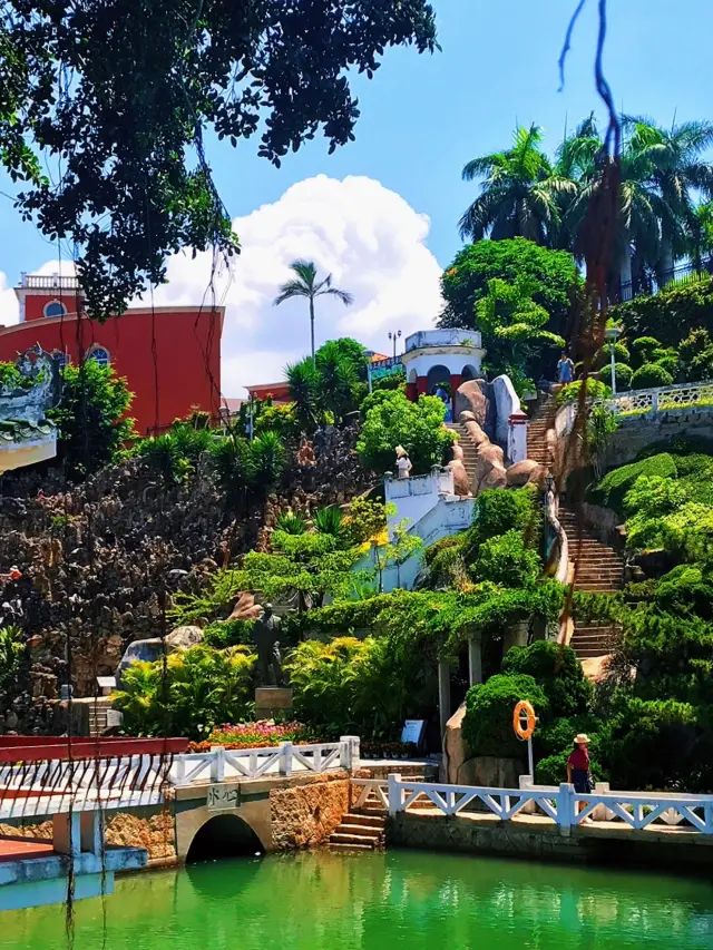 A miniature of Gulangyu: Shuzhuang Garden