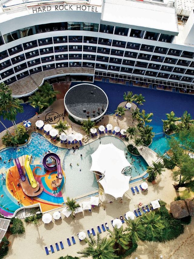 🎸🌴 Penang's Rockin' Retreat: Hard Rock Hotel 🌊🎶