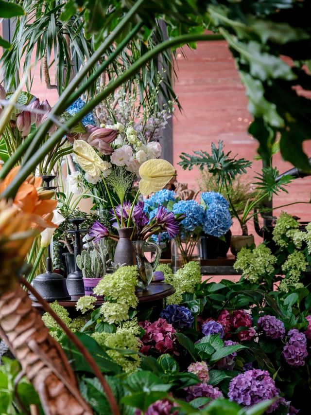 🏨✨ Discover Wuhan's Hidden Gem: Amix Hotel 🌟