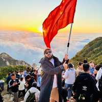 “To witness sunrise at Mount Tai aka (泰山)”