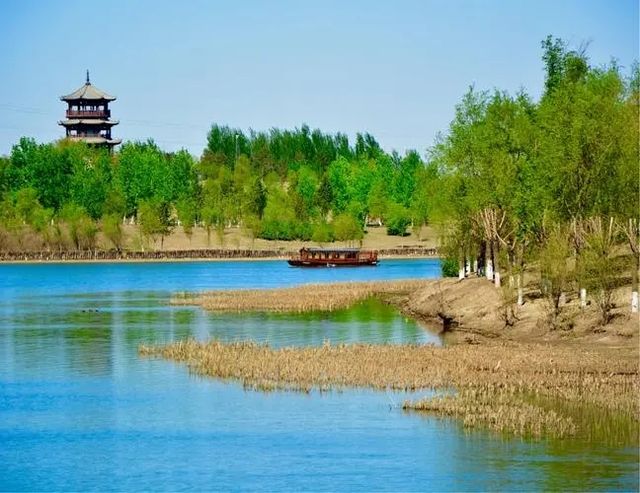 長春北湖濕地公園 -- 國家4A級旅遊景區。