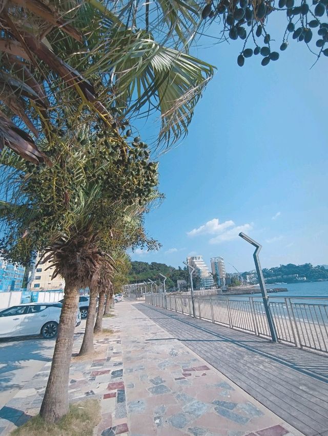 Spending the tail of National day in the beach! ⛱💕⛅️