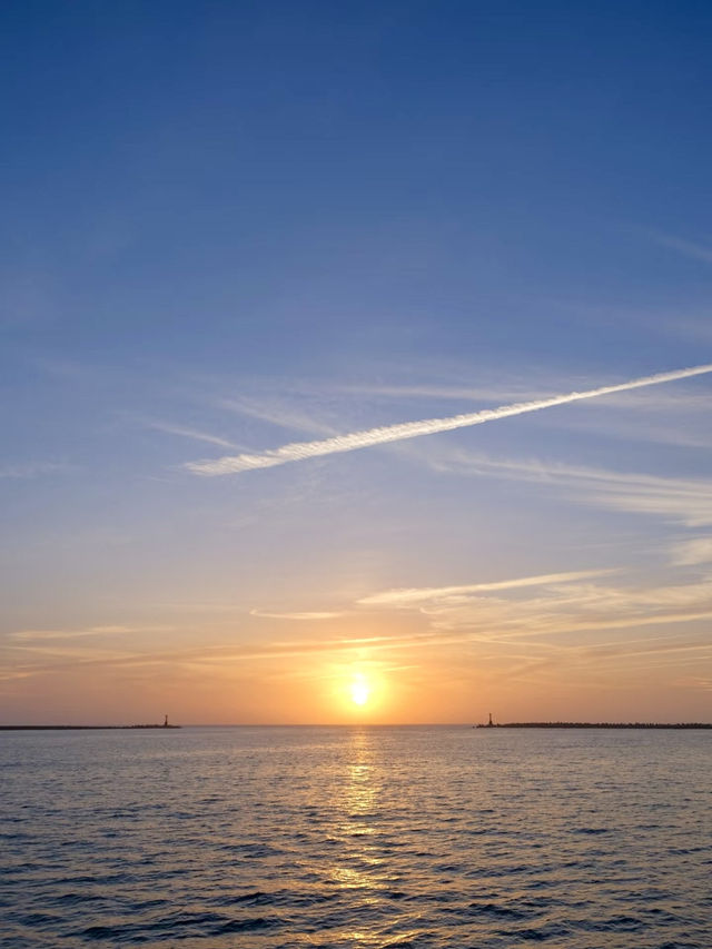 🌅西子灣風景區：靜謐海灣的絢麗日落