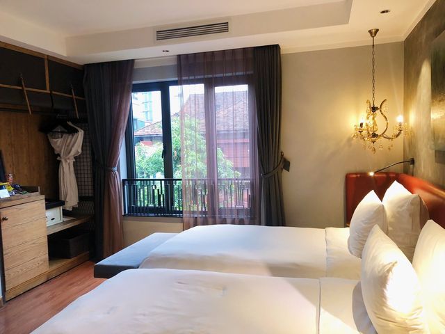河內時尚之選 | La Siesta Trendy Hotel    酒店：河內拉西埃斯特時尚酒店。