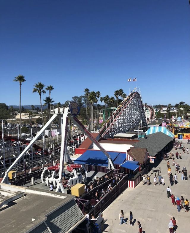 『Santa Cruz Boardwalk 』夏日海邊樂園。