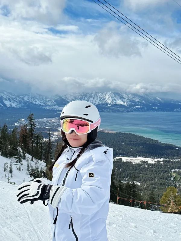 Experience the Beauty of Lake Tahoe in Winter
