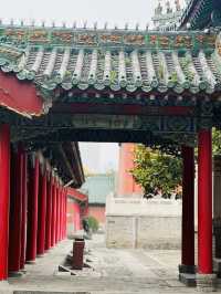紅牆綠瓦故宮風—鄭州文廟