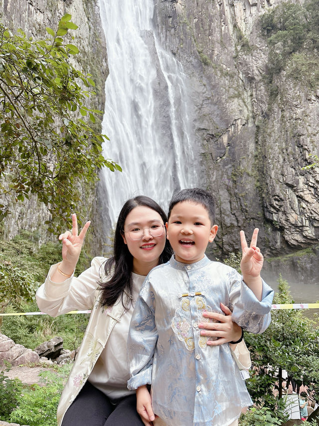 百丈漈之山水有相逢