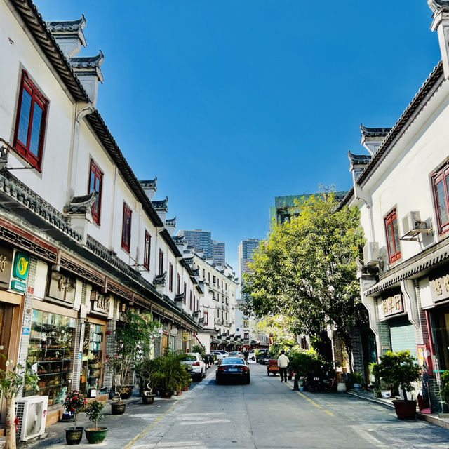 我來深圳古玩城啦！！