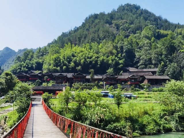 恩施鬆弛2日遊 | 輕鬆遊+長輩友好路線指南