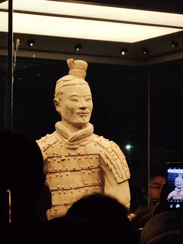 第一次親身接觸兵馬俑，你是否也有這樣的感觸
