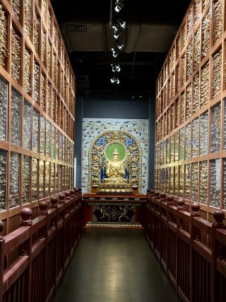 Healing Path: Herbs and Soul - Tibetan Medicine Culture Museum
