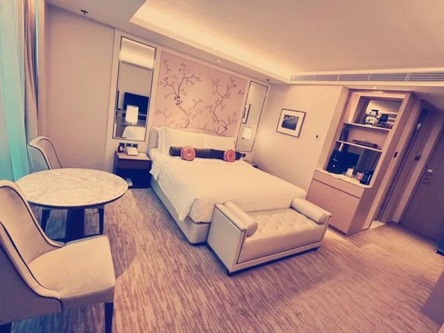 **【中環隱世童趣】石板街酒店親子樂體驗**  
