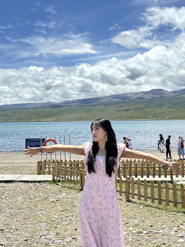 青海湖穿搭指南 | 巧妙應對大風，輕鬆美出圈！