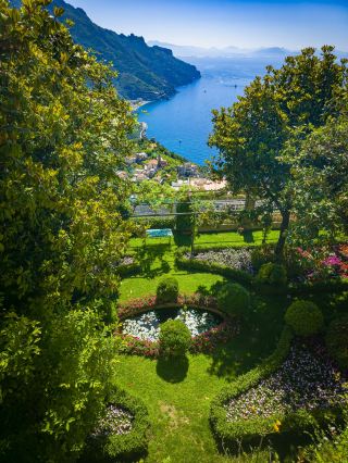 South Coast Journey | Stroll Through Cliffside Towns and Hear the Echoes of the Mediterranean