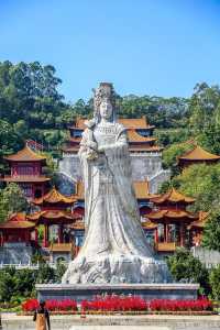 "夏日湄洲島：朝拜媽祖·踏浪黃金海岸線"