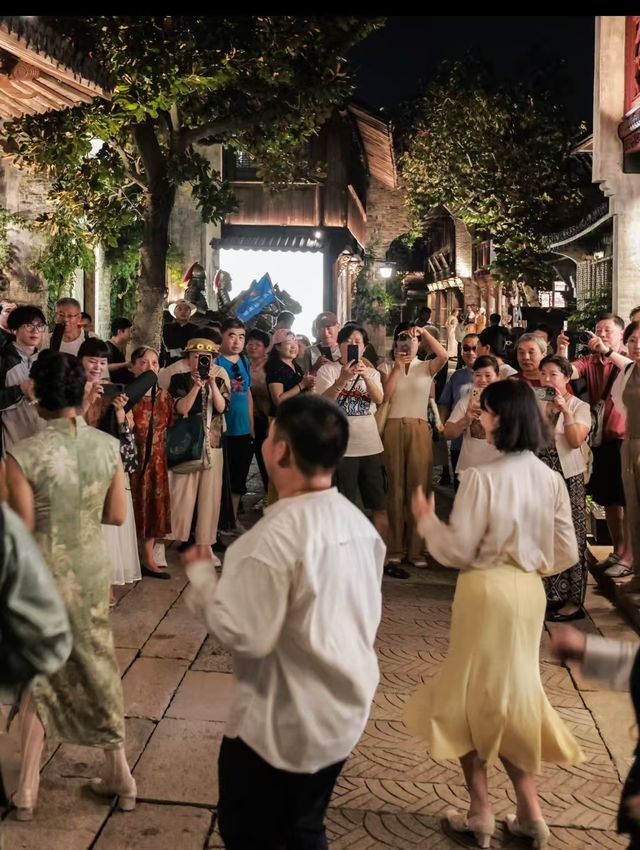 穿越1928？揭秘乾隆秘聞後的又一出好戲